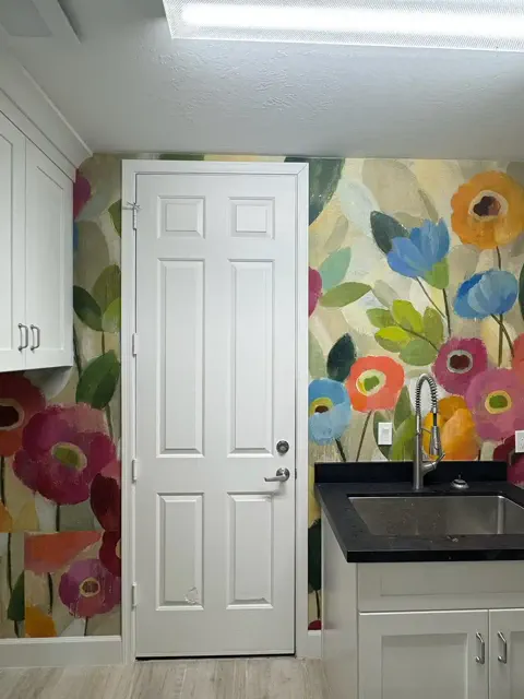 Signature Wallpaper Solutions residential wallpaper service in San Antonio